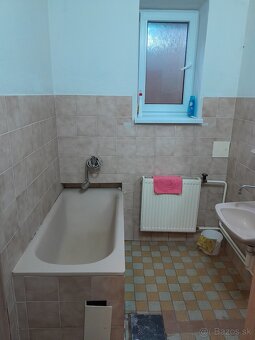 Na prenájom 3i byt - 3