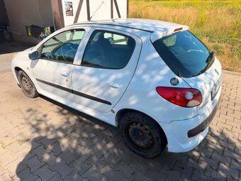 Peugeot 206 plus - 3