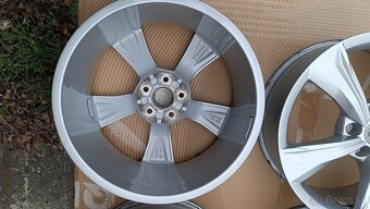 R19 5x112 mm (škoda, seat, audi, škoda) - 3