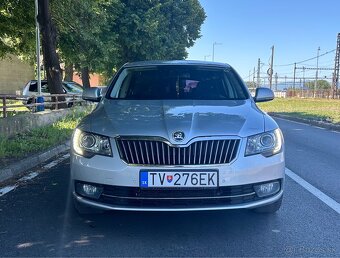 Skoda Superb 2.0 TDI 125kW DSG 4x4 - 3