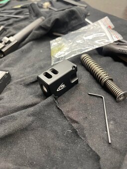 Kompenzator pre glock - 3