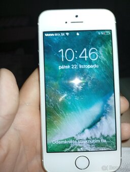 Iphome se - 3