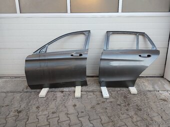 Mercedes benz W205 - zbylé díly z přestavby - 3