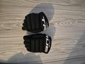 Detska hokejova výstroj - 3