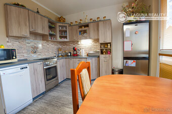 Byt 2+1 (59 m2) s balkónom na sídl. Mier v Sp. Novej Vsi - 3