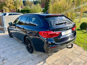 BMW 540iXDrive 250kW Touring M-paket maximální výbava - 3