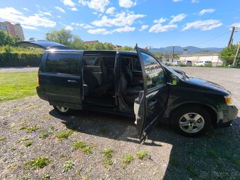 Dodge Grand Caravan 3.8 LPG r.2008 - 3
