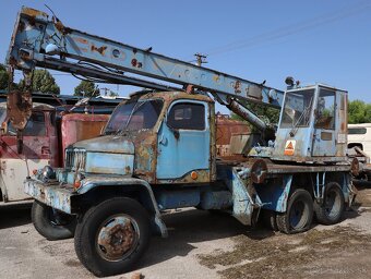 AD 080 PRAGA V3S 6x6 - 3