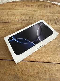 Apple iPhone 16 Pro 256GB Black Titanium, Záruka Nay 04/2027 - 3