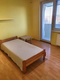 Prenájom 1-izbového bytu na Mochovskej ul.v Leviciach - 3