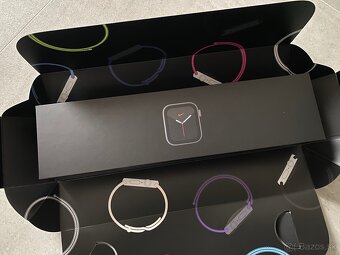 Apple Watch Series 5 Nike+ - 3