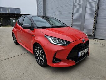 Toyota Yaris 1.5 Hybrid e-CVT Premiere Edition - 3