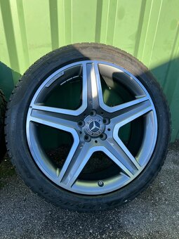 Zimná sada disky Mercedes GLA, r19, 235/45R19 - 3