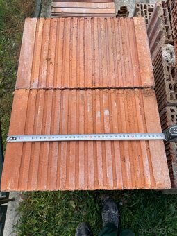 Predám tehly + betónové striešky - 3