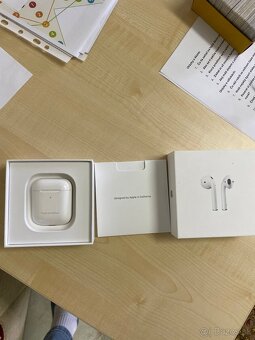 Apple airpods 2 s bezdrotovym nabíjacím puzdrom - 3