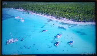 Samsung QE50Q67TAU TV s vadou - 3