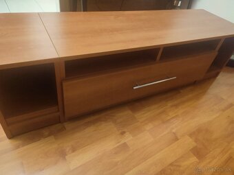 Skrinka pod tv - 3