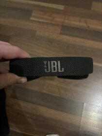 JBL LIVE650BTNC - 3