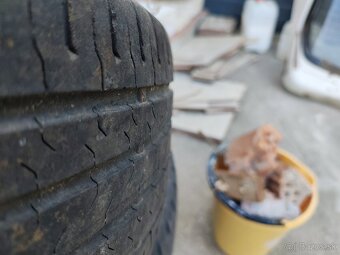 Pneu letne 215/55 R18 dot 03/20 4mm - 3