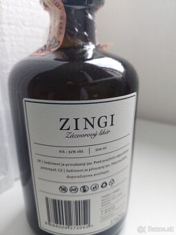 Zingi : zázvorový likér + nealkoholický nápoj / 500ml/ - 3