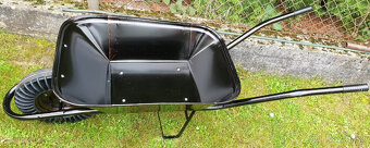 Stavebný fúrik Bantam 60L - 3