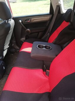 Honda CR-V 2,2 i-DTEC 110kW 4x4 manuál - 3