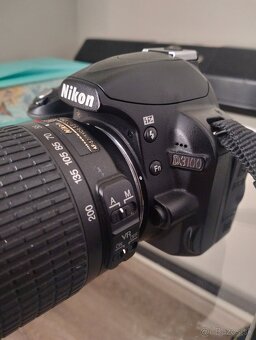 Nikon D3100 - 3