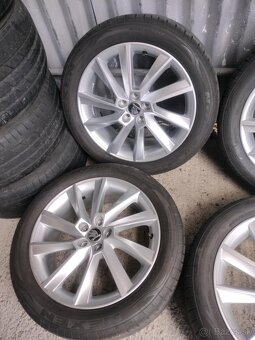4ks alu disky orig. Škoda 5x100 R17 zanovne pneu 205/55 r17 - 3