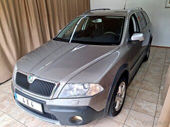 Škoda Octavia Scoute - 3