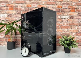 Ryzen 7 7800X3D\32GB\RX 7900XTX\SSD\1000W Zdroj - 3