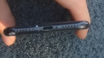 Predam iphone se 2020 128gb - 3