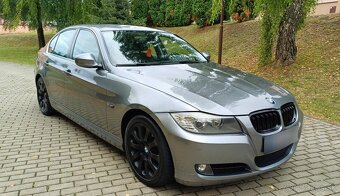 BMW Rad 3 325i 160Kw mod. E90 LCi Facelift R.V. 10/2011 M6 - 3