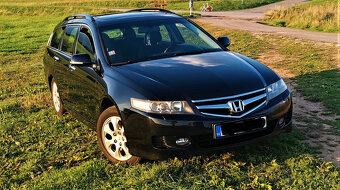 Honda Accord Tourer 2.0 i v-tec 11/2007 - 3
