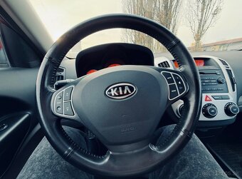 Predám Kia ceed 77kW - 3