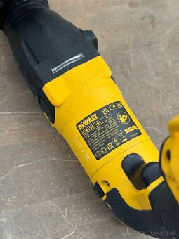 Kombinované kladivo Dewalt - 3