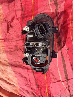 Svetlo golf 4 predné lave - 3