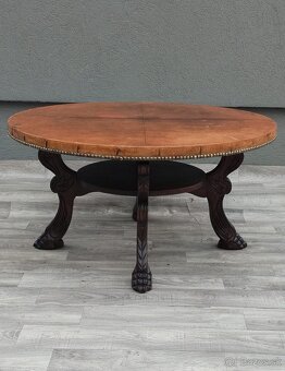 Stolík konferenčný z dreva a patinovanej koňakovej kože. - 3