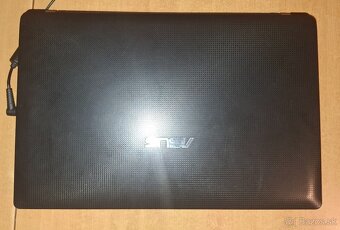 ASUS X54H-SX220 - 3