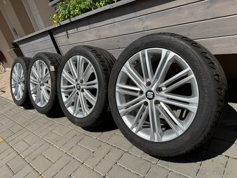 Seat 5x112 R17 - 3