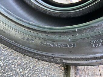Zimne pneumatiky Bridgestone 195/60R15 - 3