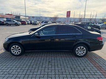 Mercedes E trieda 200 Classic - 3