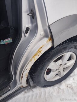 Kia Sorento 2.5 crdi - 3