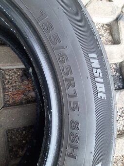Predám 185/65R15 - 3