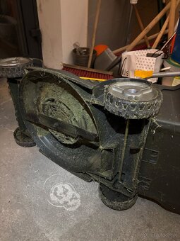 Kosačka na trávu - 3