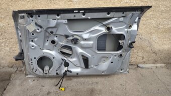 Dvere Audi A4 B7 LY7W - 3