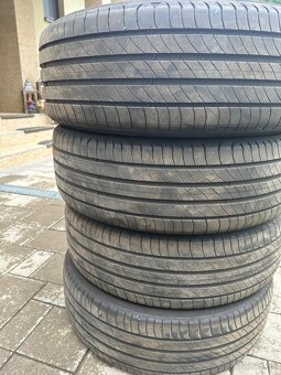 MICHELIN e-primacy 205/55 R19 - 3