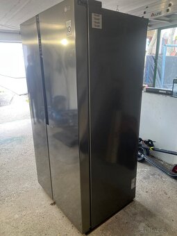 Americká chladnička LG model GS9366PZQZB - 3