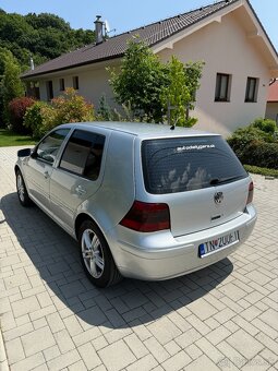 VW Golf IV - 3
