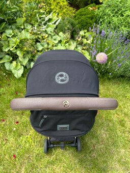 Cybex Coya sepia black/rosegold podvozok - 3