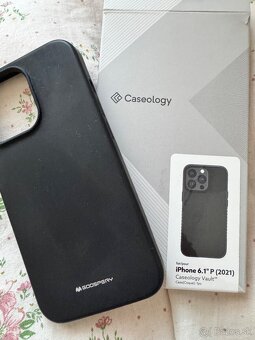 Spigen iPhone 15 pro - 3